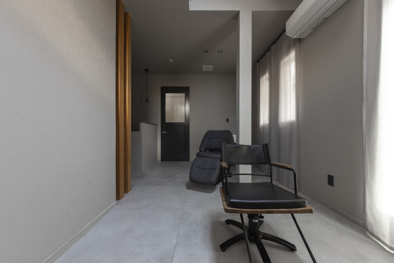 新築時から準備していた、隠れ家サロンへのリノベーション